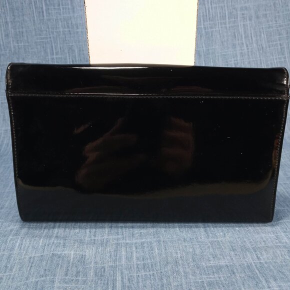 1960s Vintage Patent Black Clutch by Ande' - Picture 2 of 10